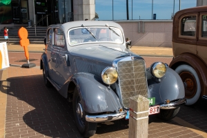 Mercedes-Benz 170